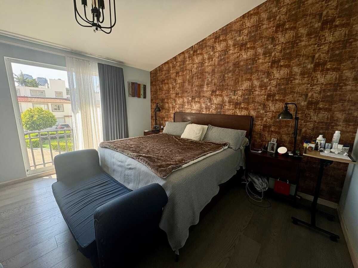 25 de 32: RECÁMARA PRINCIPAL