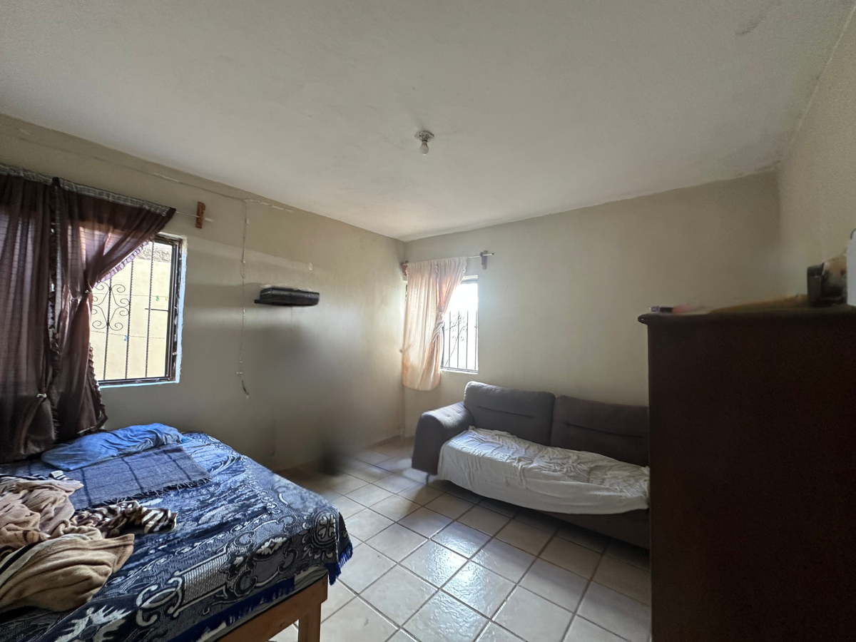 13 de 18: Habitación Planta baja