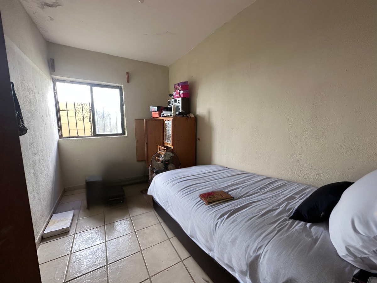 14 de 18: Habitación 2 planta baja