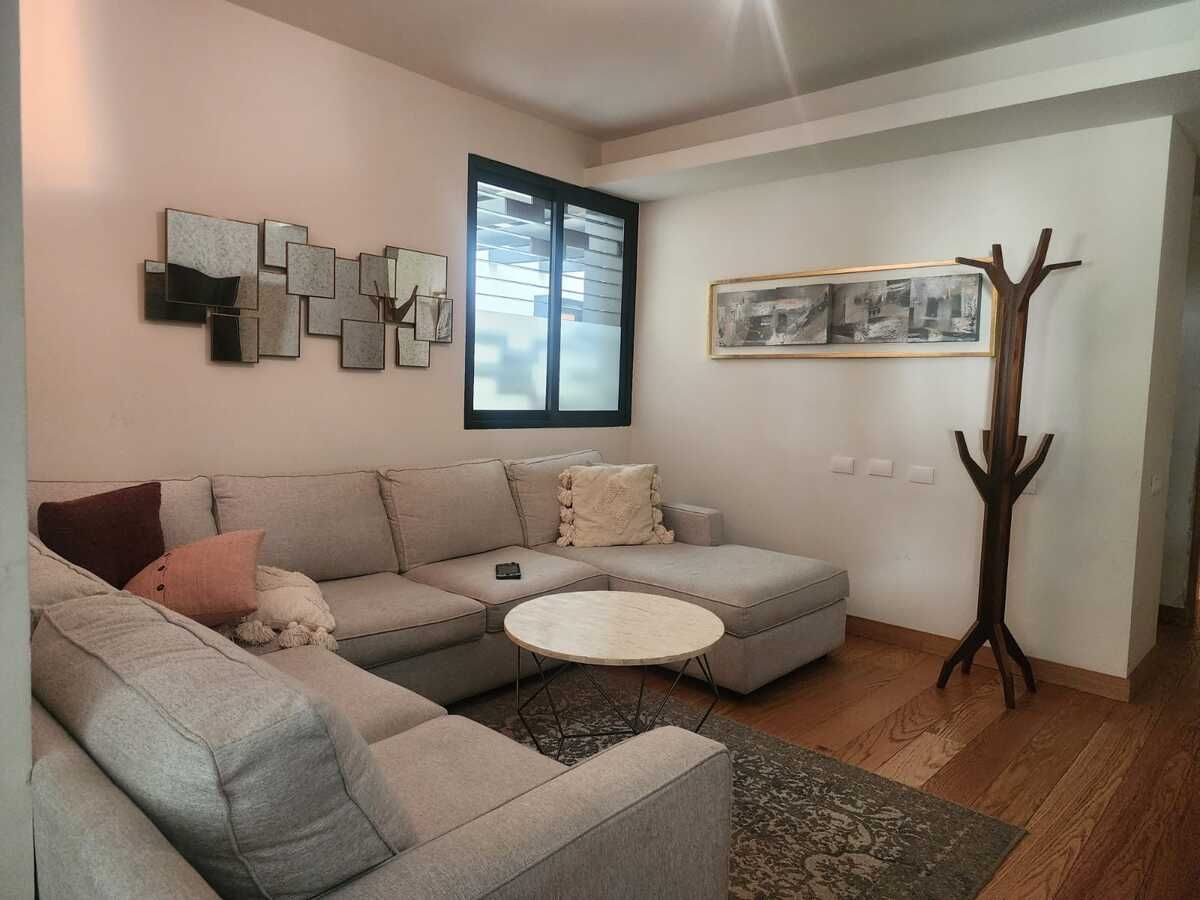 11 de 35: Sala de TV