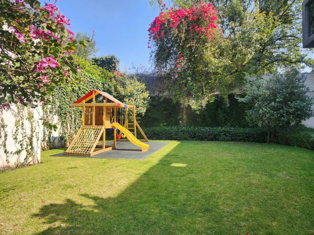 25 de 35: Jardin para niños