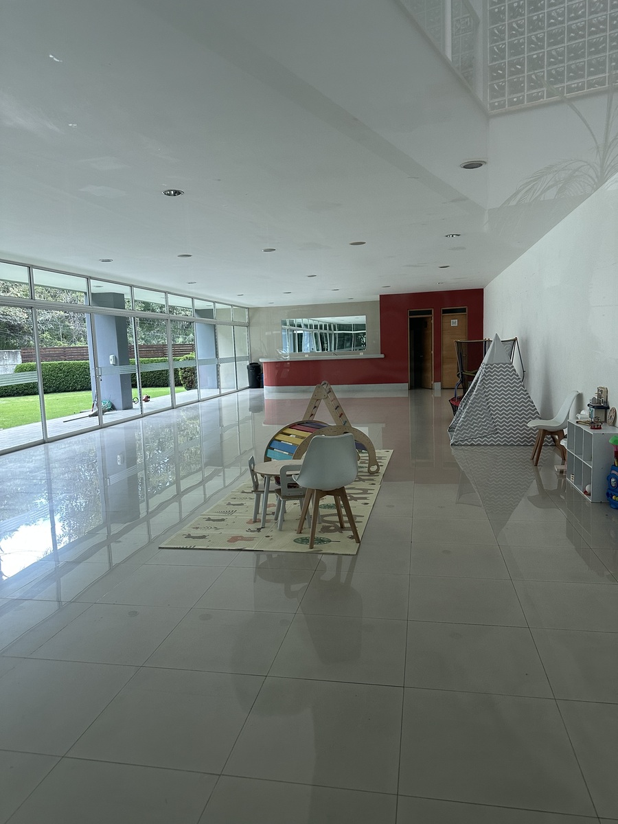 25 de 29: ludoteca o salón de usos múltiples