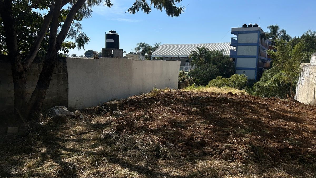 Lote em Lomas de Tzompantle, Cuernavaca, foto 2 de 4