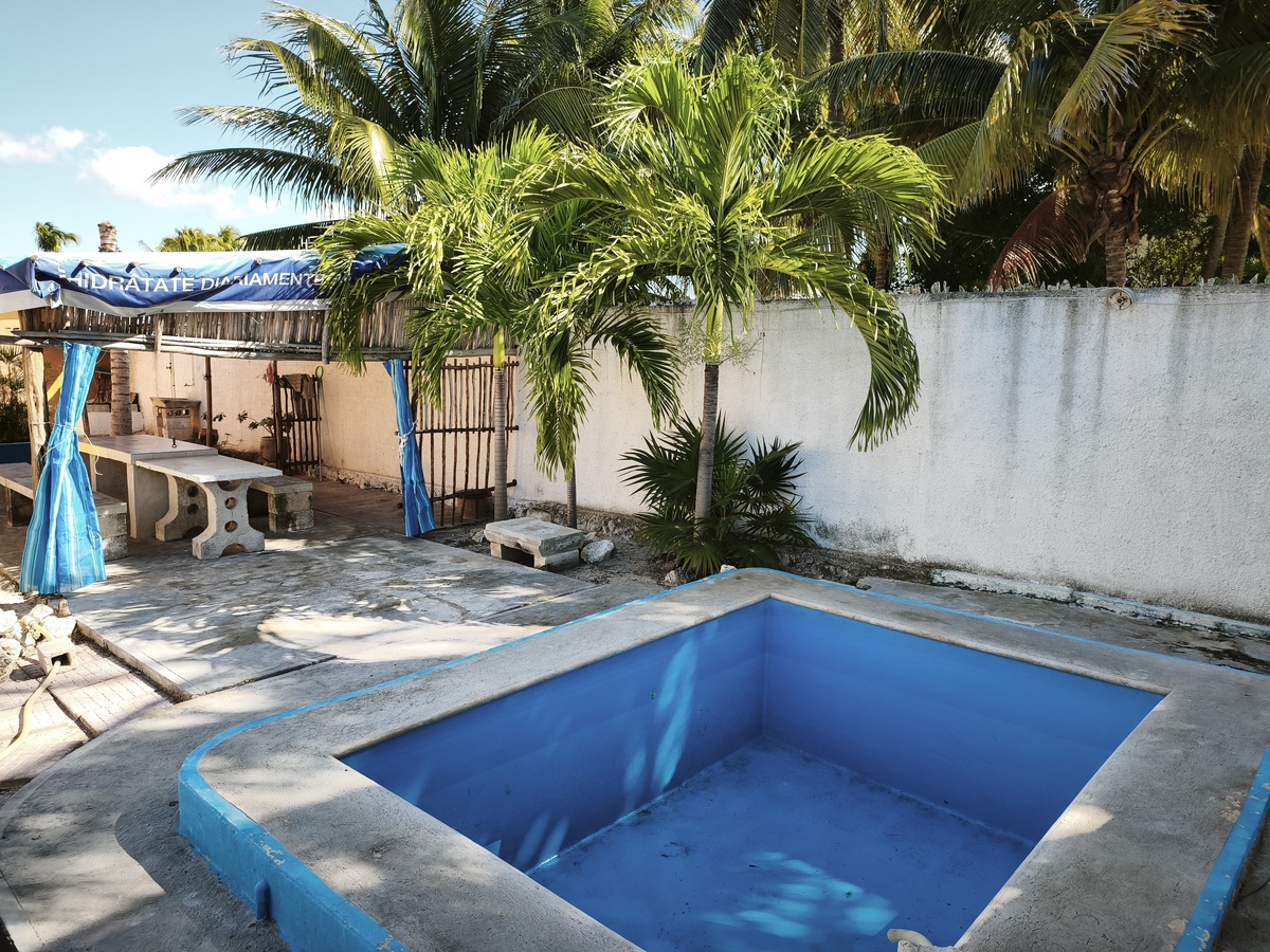 9 de 10: Piscina vista 2