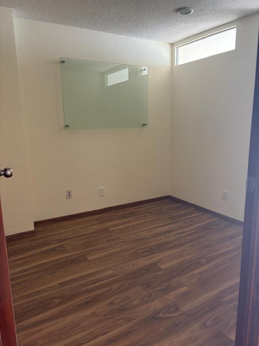 5 de 16: depto grande