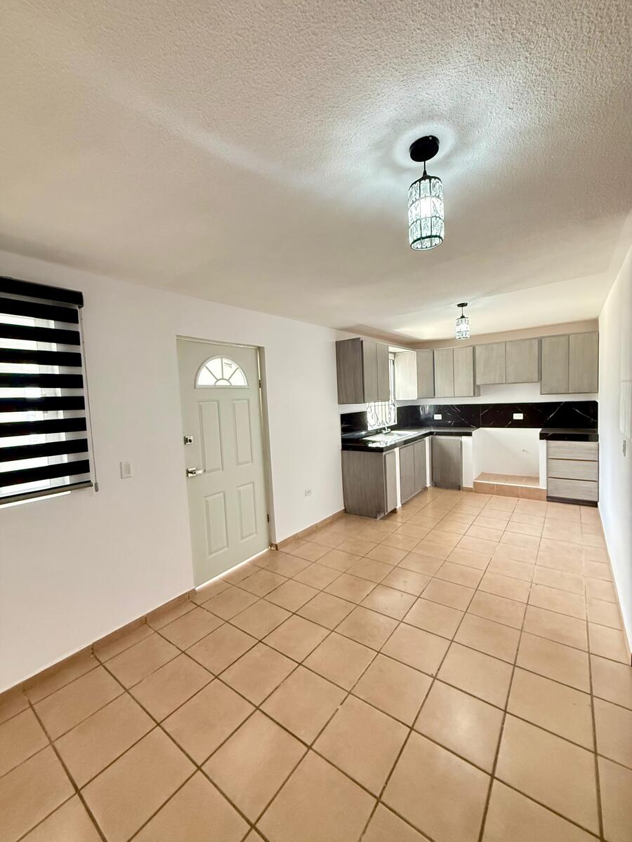 2 of 11: Imagen de referencia