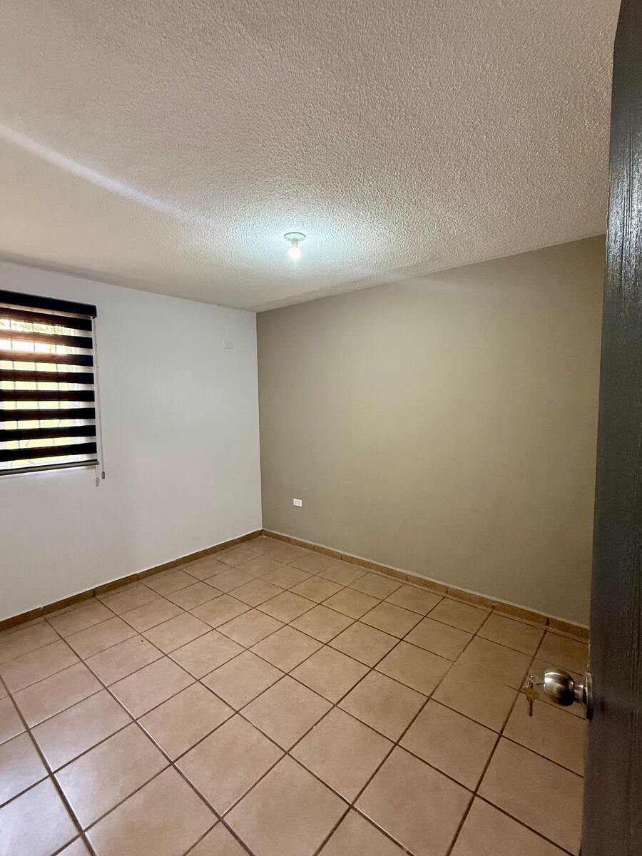 8 of 11: Imagen de referencia