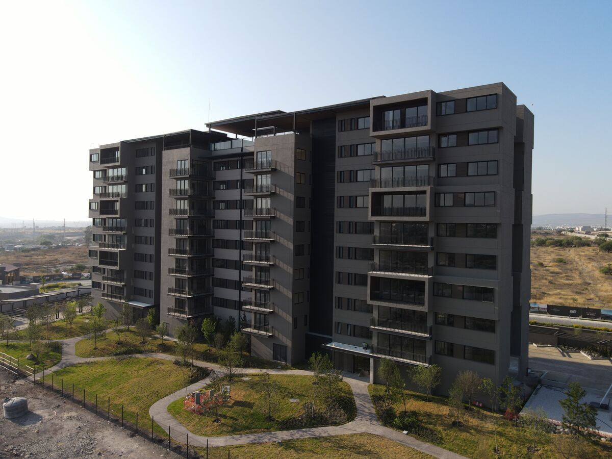 17 of 31: Moderna Arquitectura