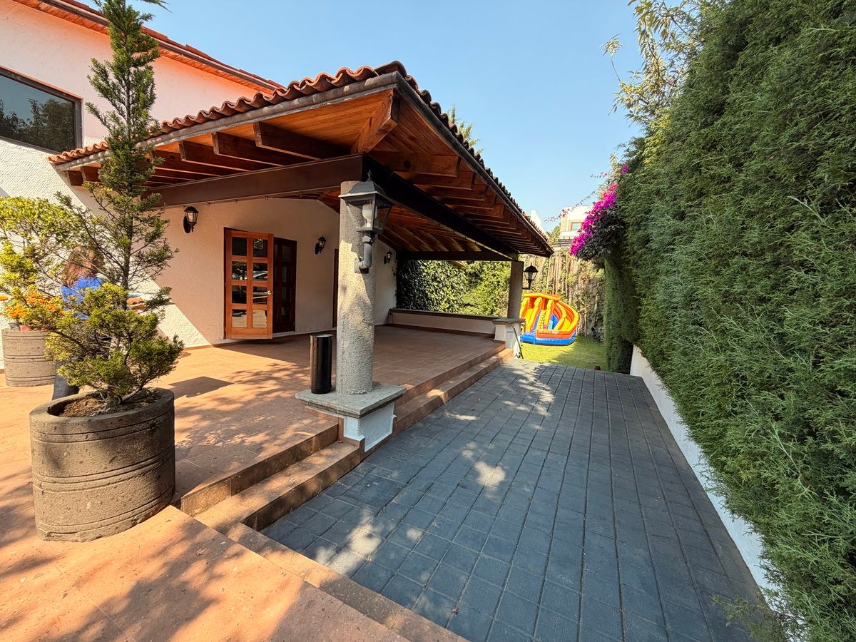 3 de 48: Salon de Fiestas en Las Haciendas, Barranca de Tarango 80