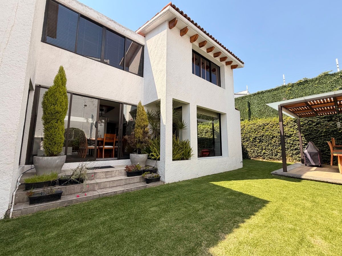 16 de 49: Jardín con terraza techada Las Haciendas