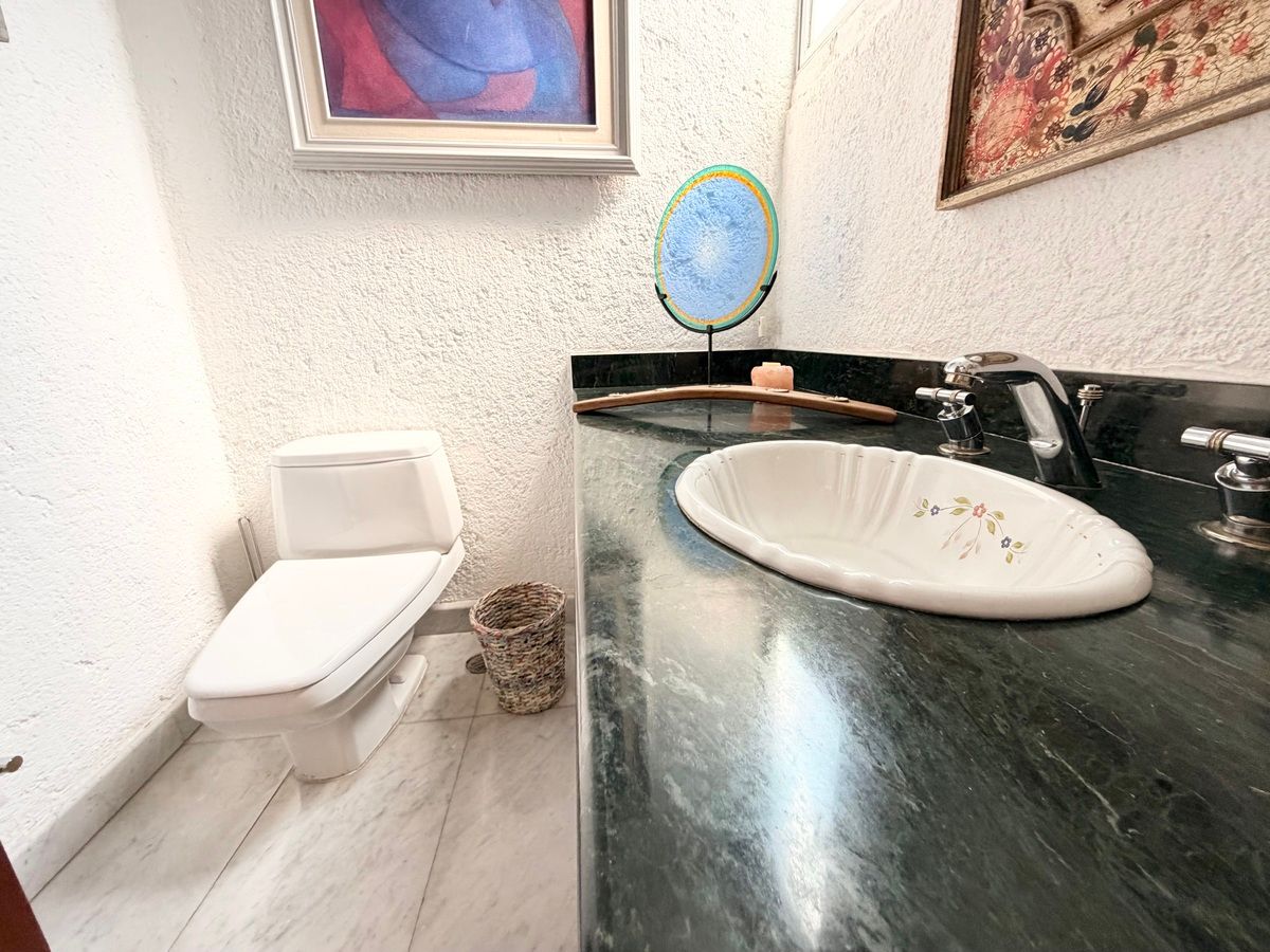 28 de 48: Las Haciendas, Barranca de Tarango 80