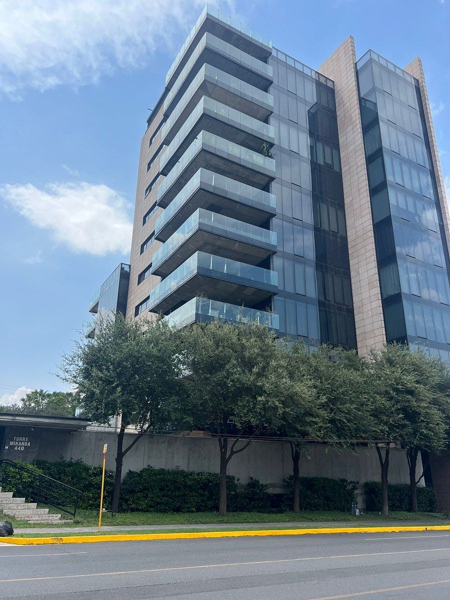 Departamento de Lujo en Venta Lomas del Valle