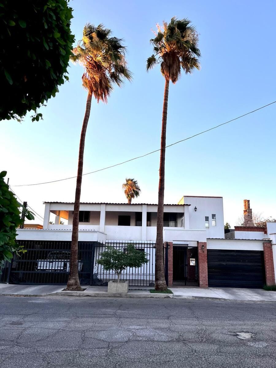 Se vende propiedad en Villa Fontana, (Mexicali, B.C.)