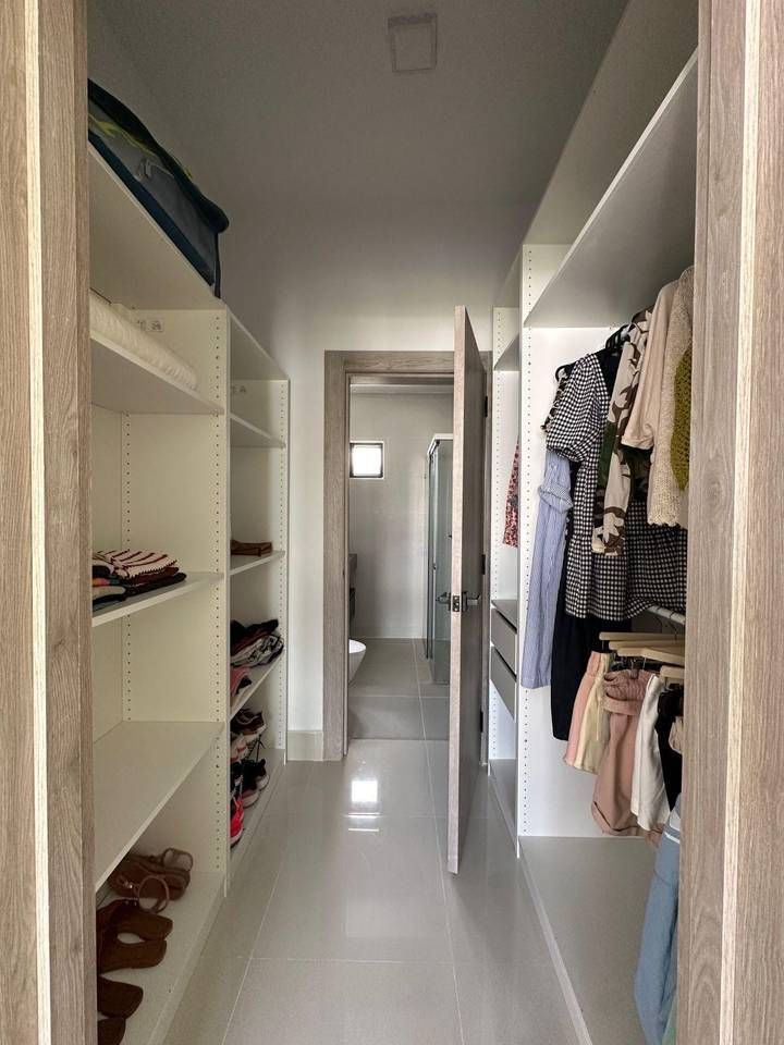 14 de 21: CLOSET