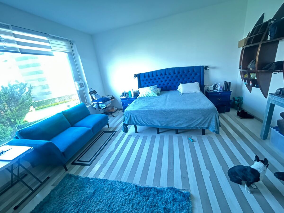 11 of 16: Vista Frontal Recámara Principal