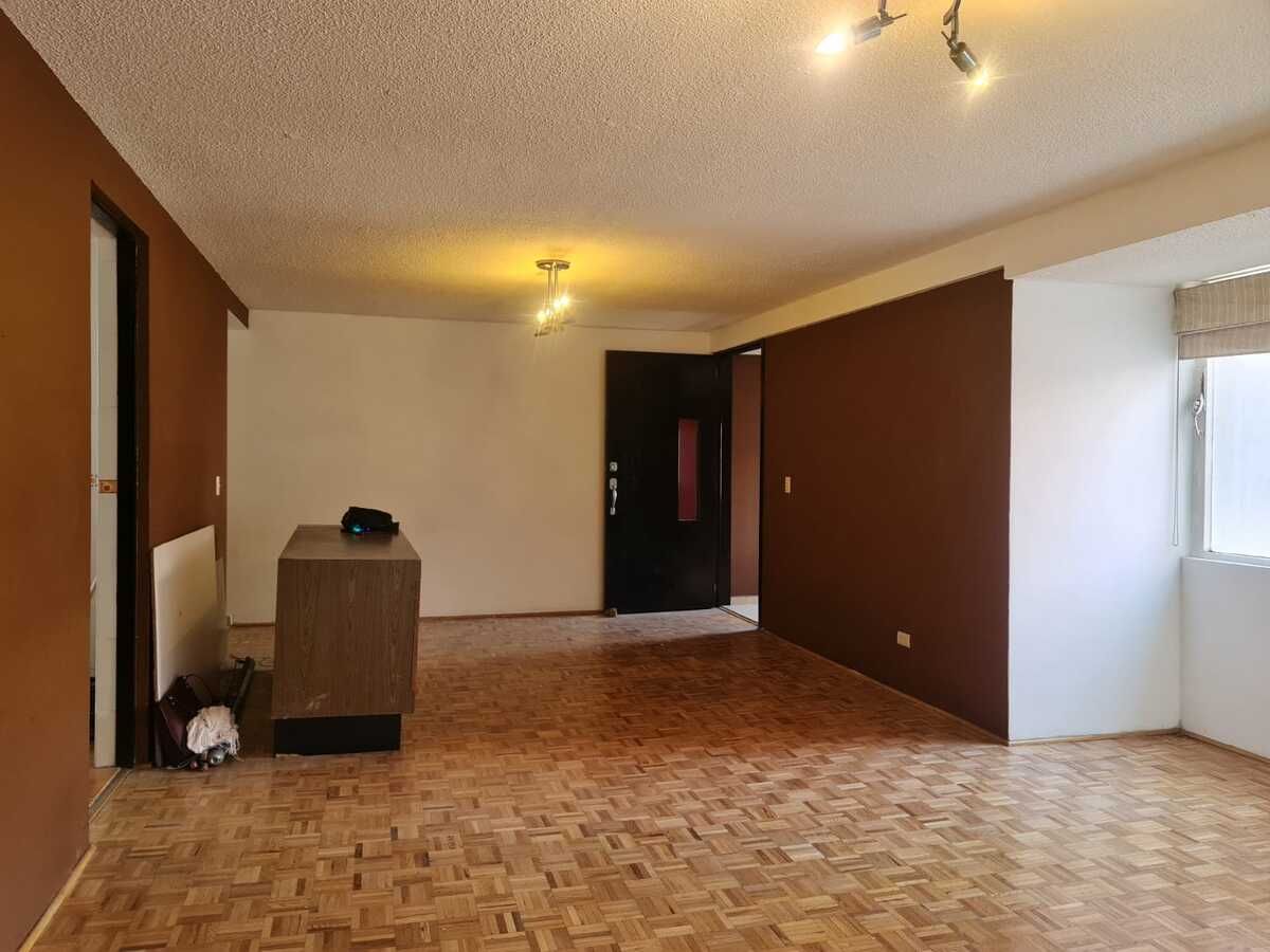 7 de 30: SALA COMEDOR