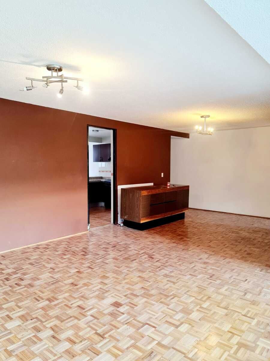 2 de 30: Sala Comedor