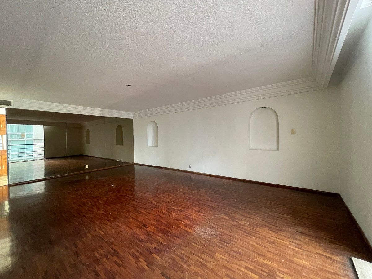 14 de 31: Salón comedor