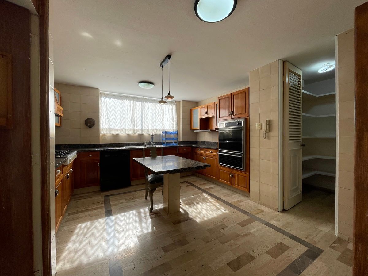 16 de 31: Cocina integral