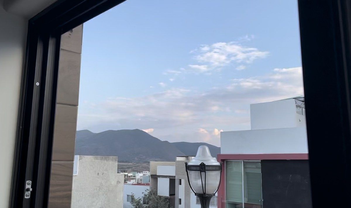 19 de 27: Vista de recámara principal