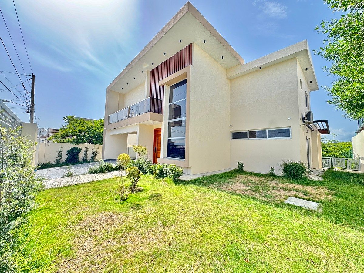 Casa en Colinas del Oeste, Santo Domingo Oeste, foto 4 de 37