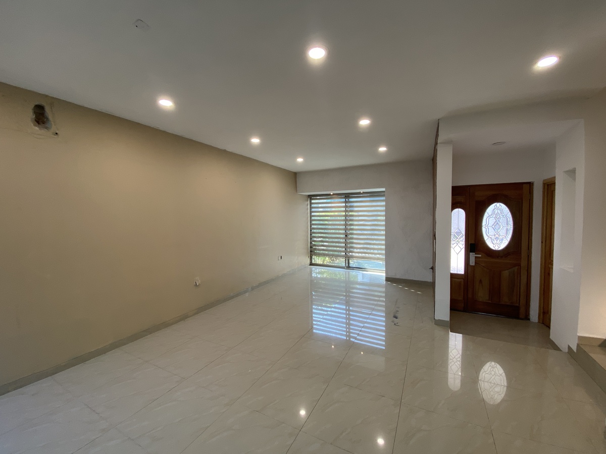 5 de 38: Sala/comedor