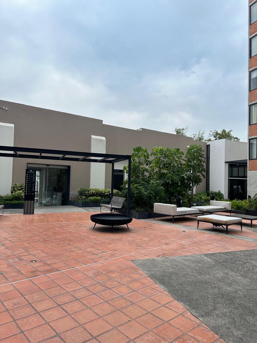 3 of 26: AREA CENTRAL COMUN