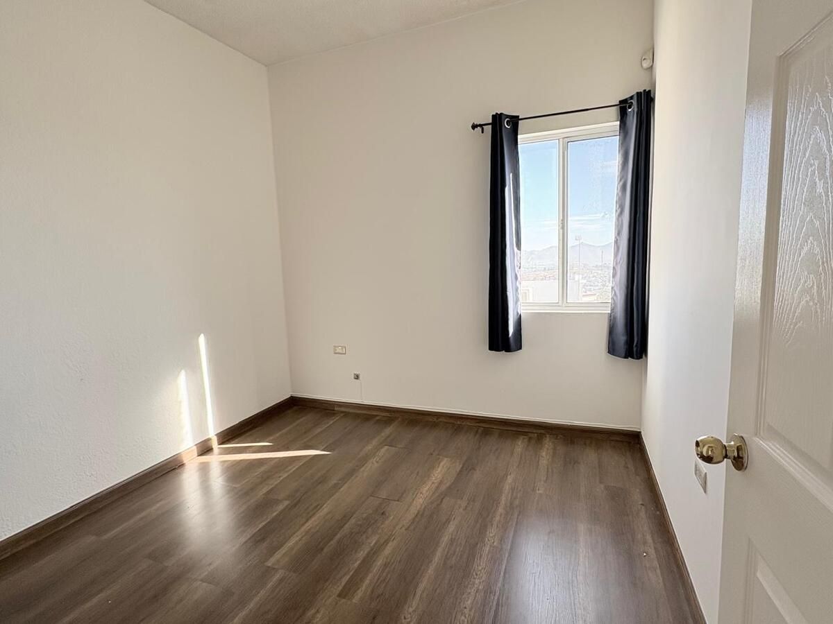 8 of 11: Recámara secundaria