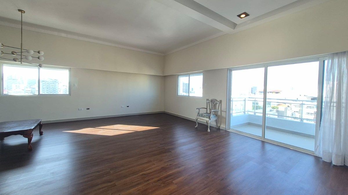 Apartamento en Alquiler La Julia 3 hab., foto 1 de 22