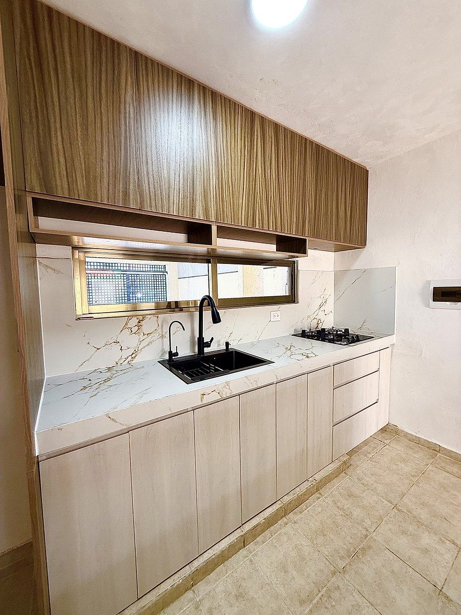 5 de 10: Barra, con tarja, gavetas y parrilla