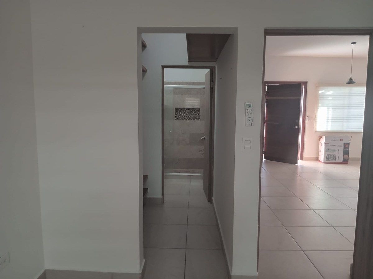 20 de 41: Entrada de Walk in Closet