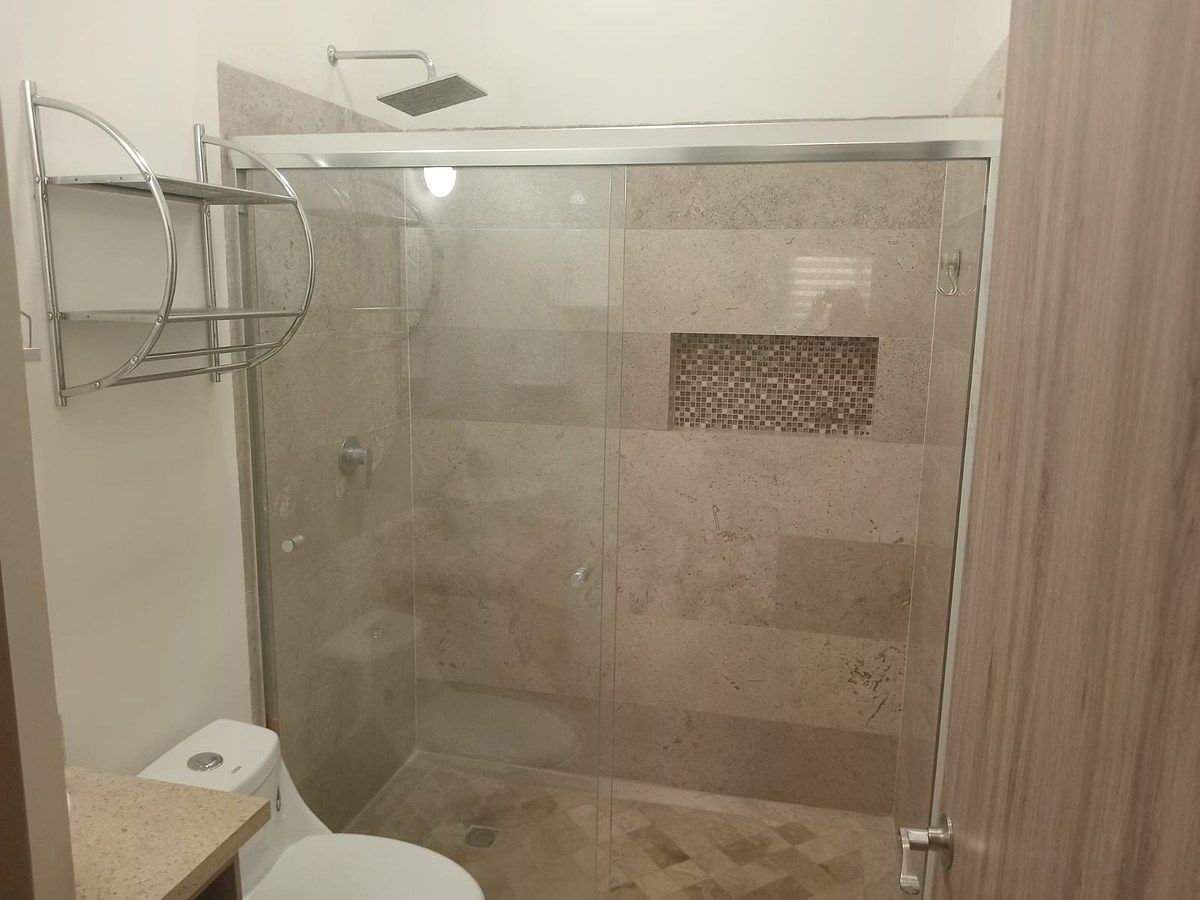 22 de 41: Baño recamara Principal