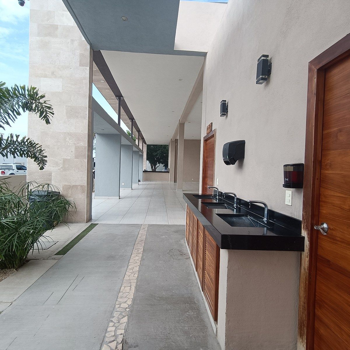 32 de 41: Áreas Comunes