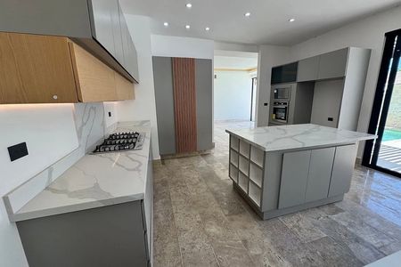 Venta Casa Residencial en Privada Soluna en Temozón Norte