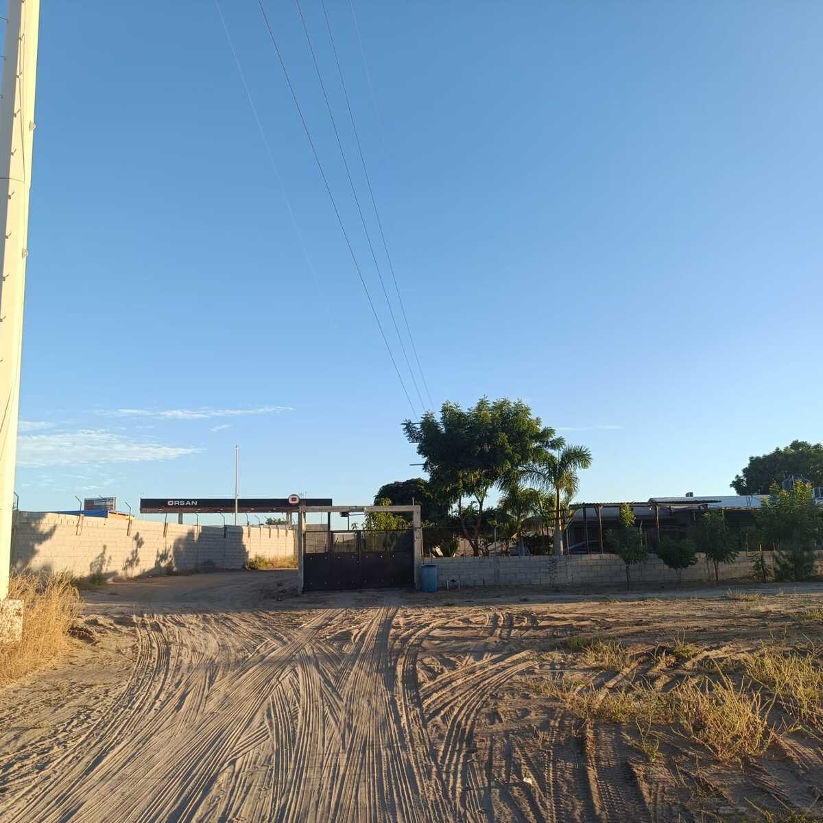 9 of 15: Única Casa en la Zona