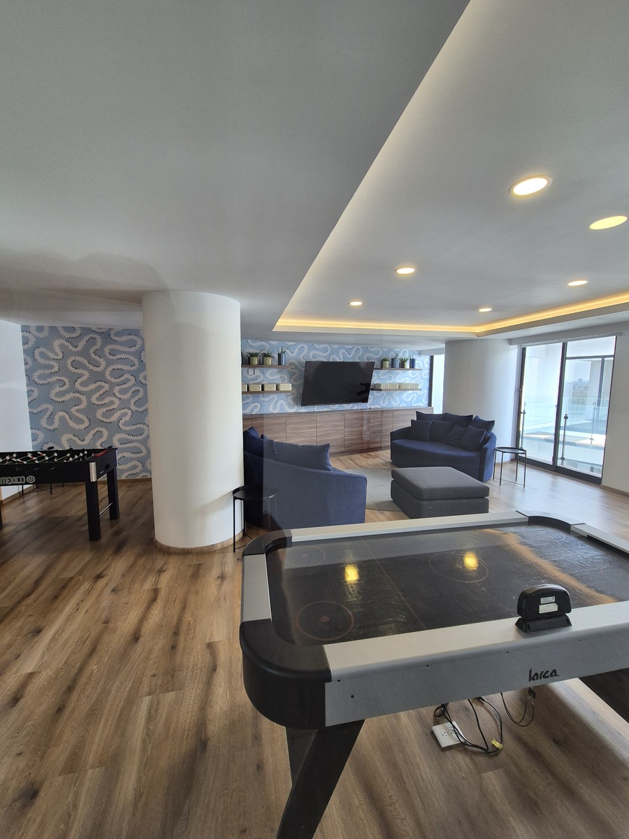 11 de 18: AREA SOCIAL