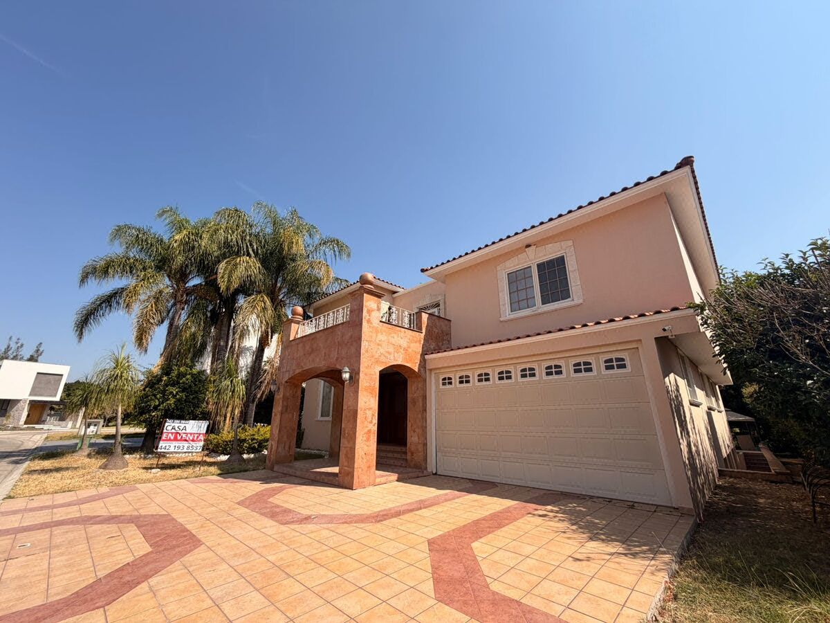 Residencia en Venta en Álamo Country Club