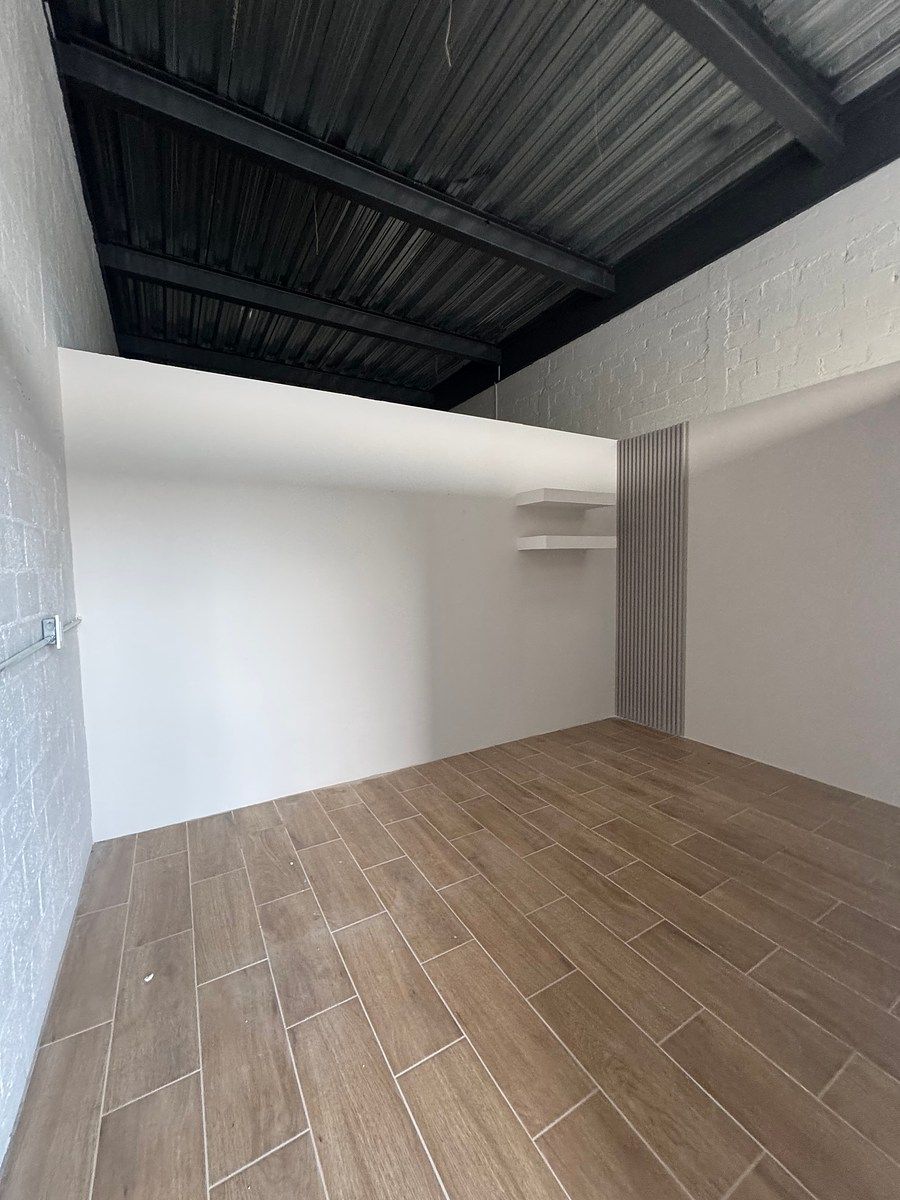 Retail Space in Bosques Santa Anita, Tlajomulco de Zúñiga, photo 10 of 16