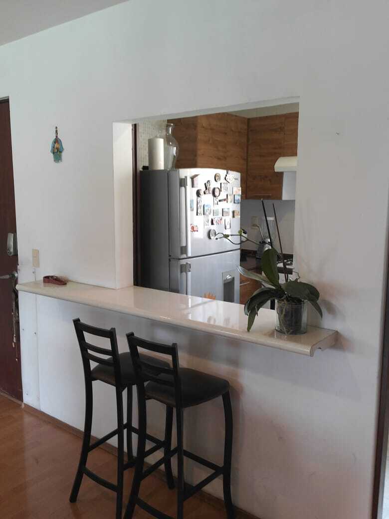 3 of 22: Barra de Cocina