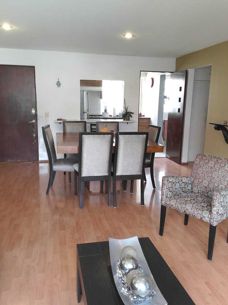 7 of 22: Sala /comedor