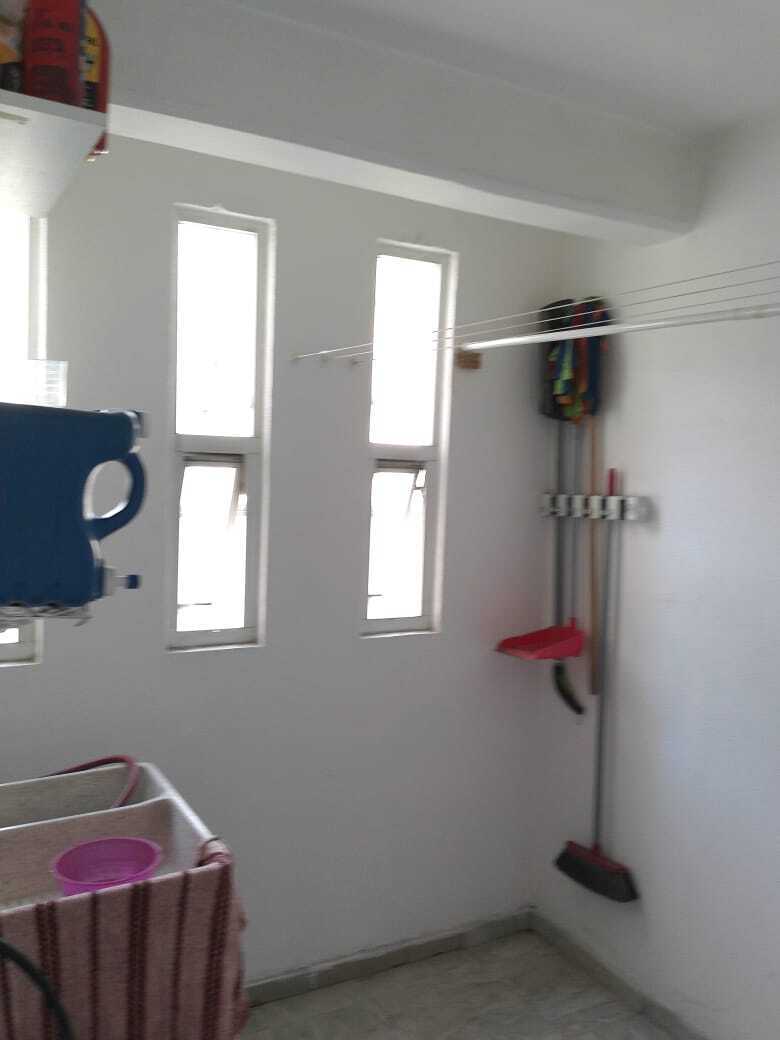 22 of 22: Patio de servicio