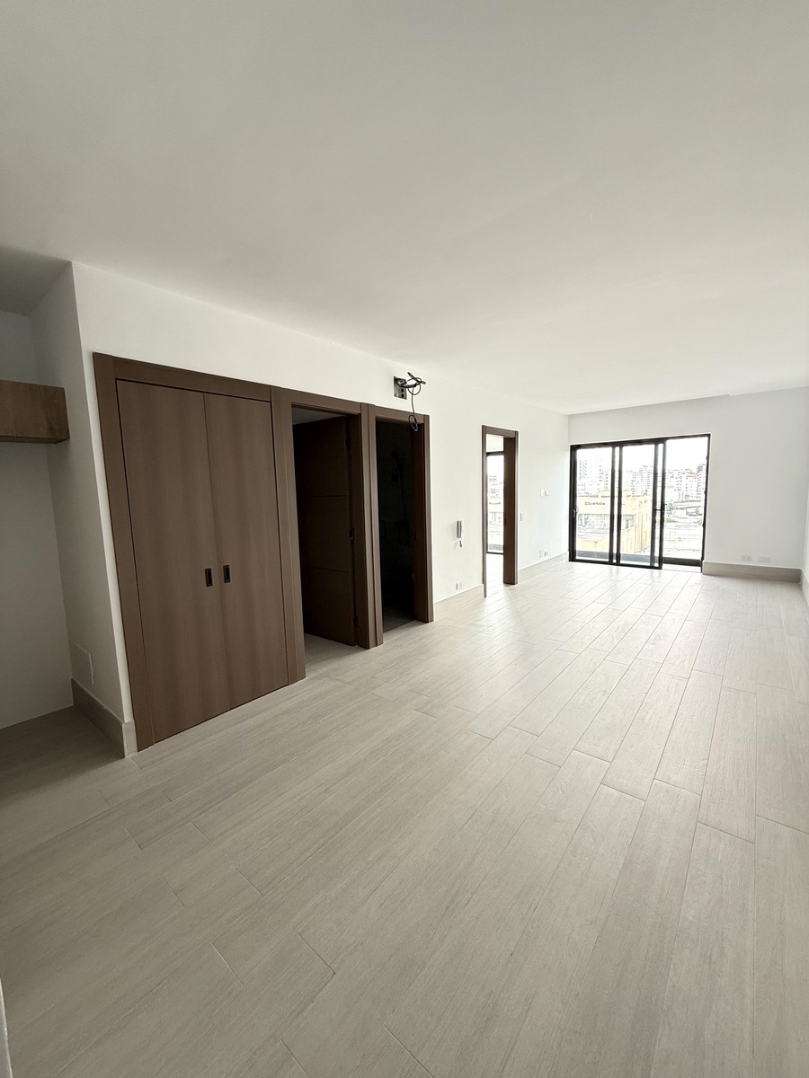 16 de 28: Sala/comedor