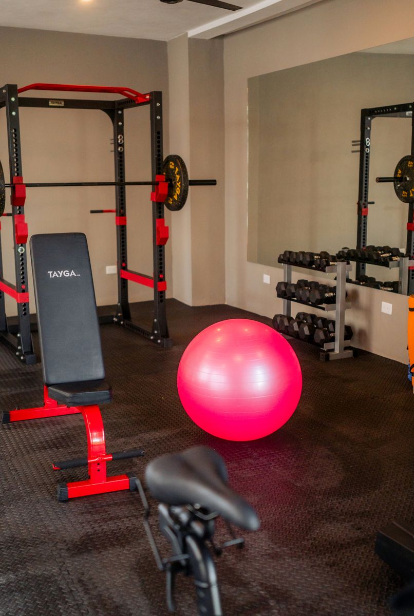 18 de 21: Air Conditioned Gym