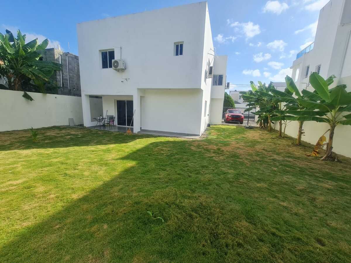 Casa en Avenida República De Colombia, Santo Domingo Oeste, foto 7 de 13