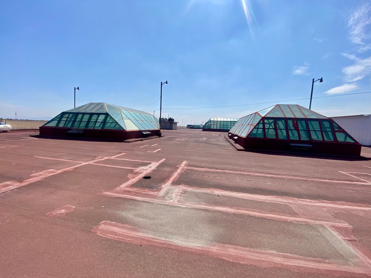 2 de 17: Estacionamientos