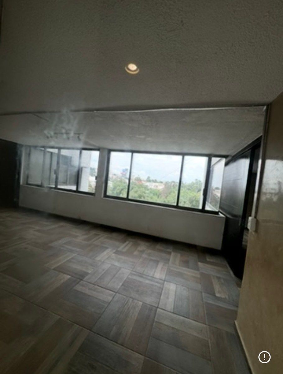 Edificio en Ciudad Satélite, Naucalpan de Juárez, foto 11 de 39