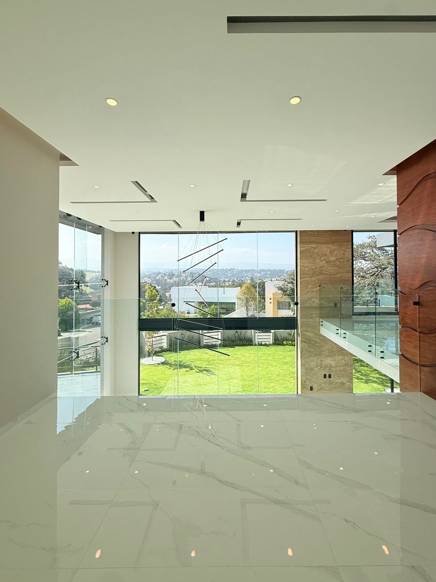 23 de 42: Vista desde pasillo de recámaras