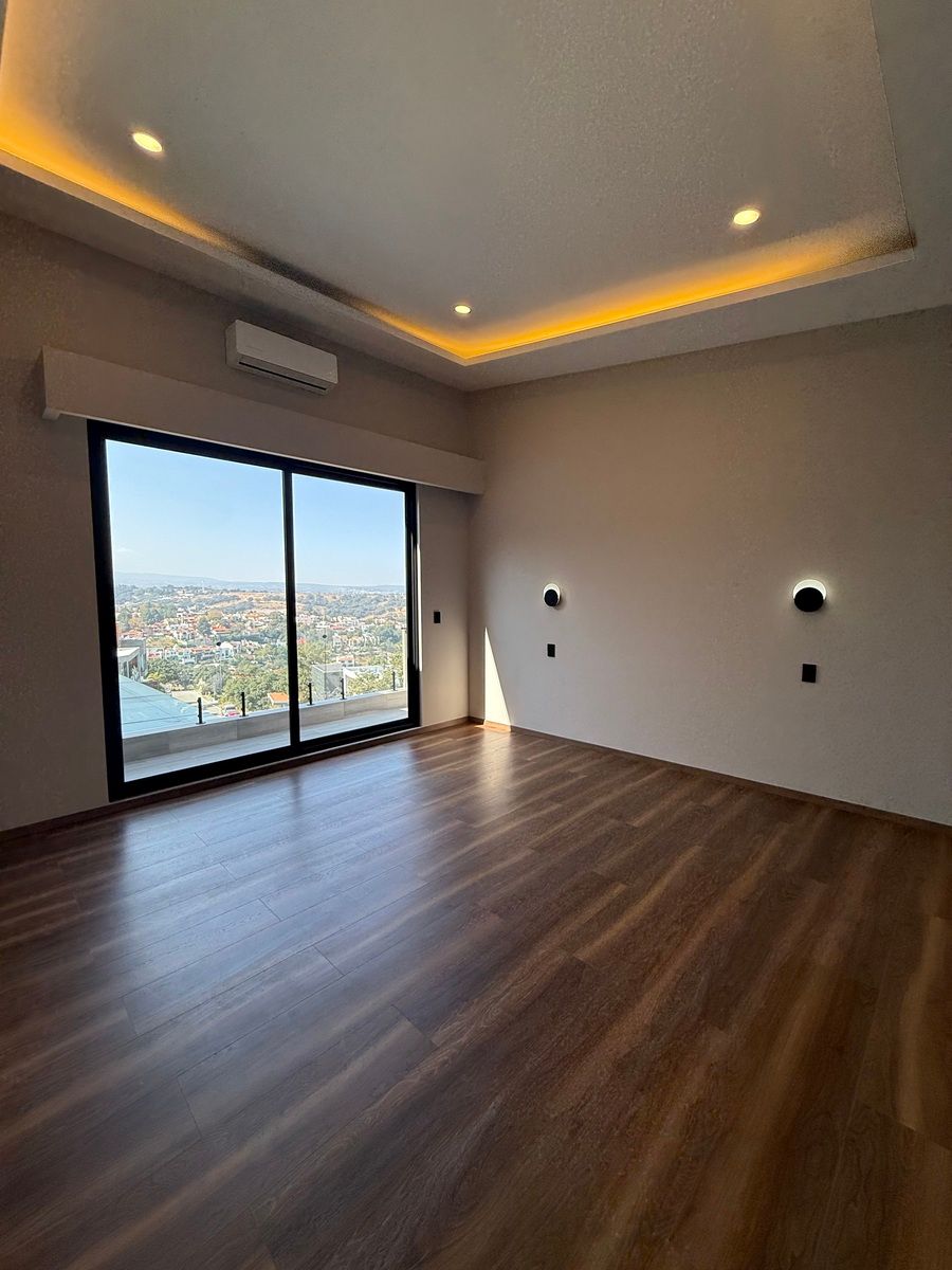 31 de 42: Recámara secundaria 2