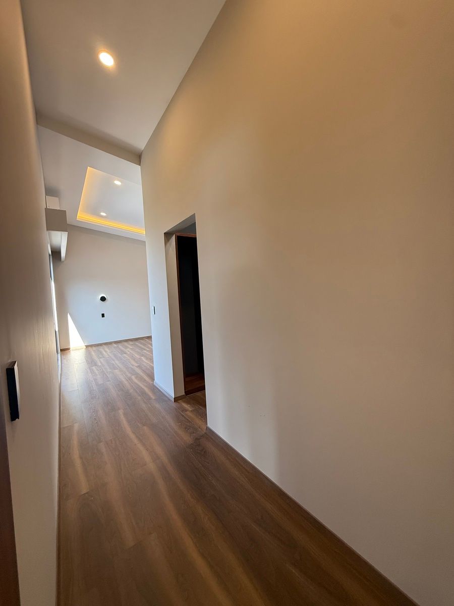 35 de 42: Recámara secundaria 2