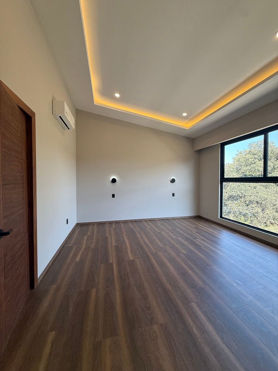 37 de 42: Recámara secundaria 3